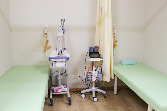 医療法人社団寧篤会 内房整形外科クリニック　点滴室