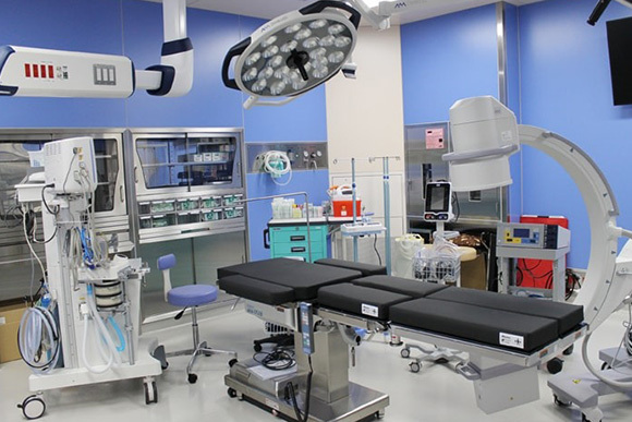 医療法人社団寧篤会 内房整形外科クリニック　手術室