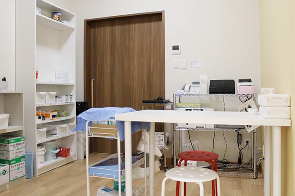 医療法人社団寧篤会 内房整形外科クリニック　処置室